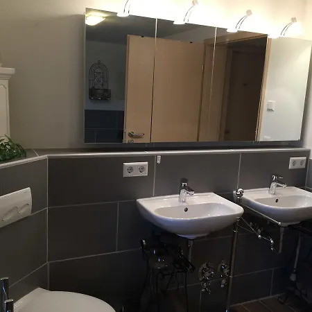 Ferienwohnung Aussicht Zum Turm Διαμέρισμα *