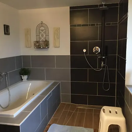 Διαμέρισμα Ferienwohnung Aussicht Zum Turm *